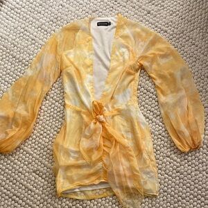 Pretty little thing Sheer sleeves Yellow Tie-Front v neck dress size 6 small